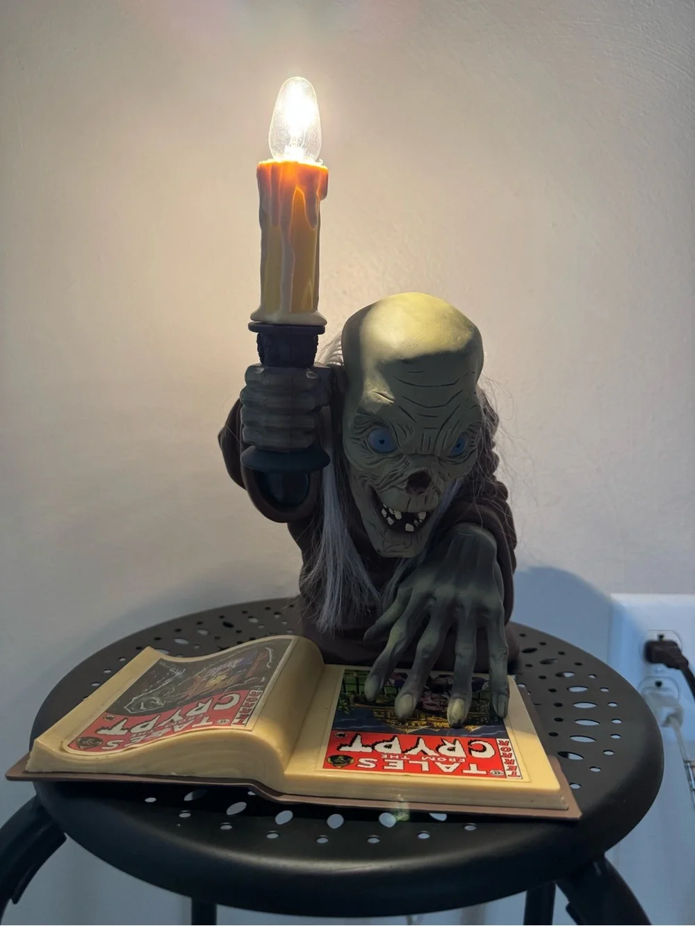 Creepy Green Book Lamp with Lit Candle - Halloween Décor